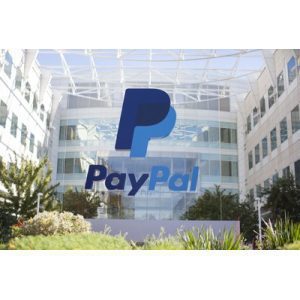 PayPal is Giving Customers A Chance to Win $10,000 Every Week This Holiday Season - Vimarsana News