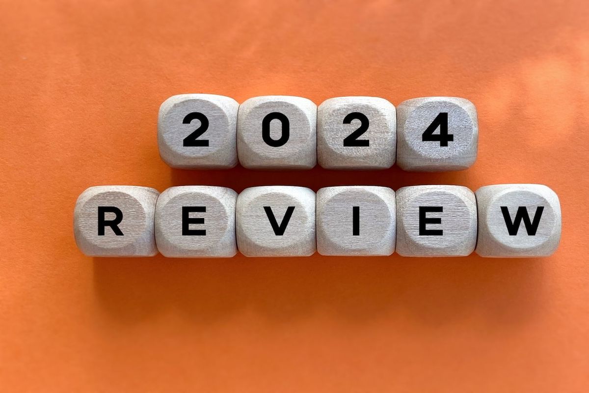 "2024 review" written on wooden blocks.