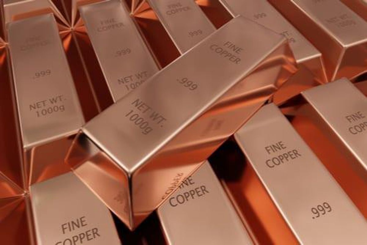 A pile of 1 kilogram copper bars.