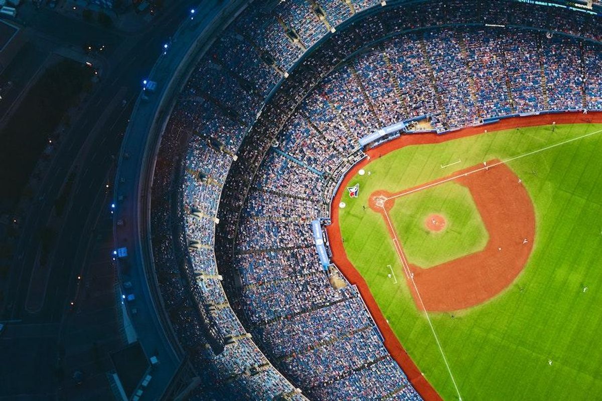 aerial shot of toronto blue jays stadium