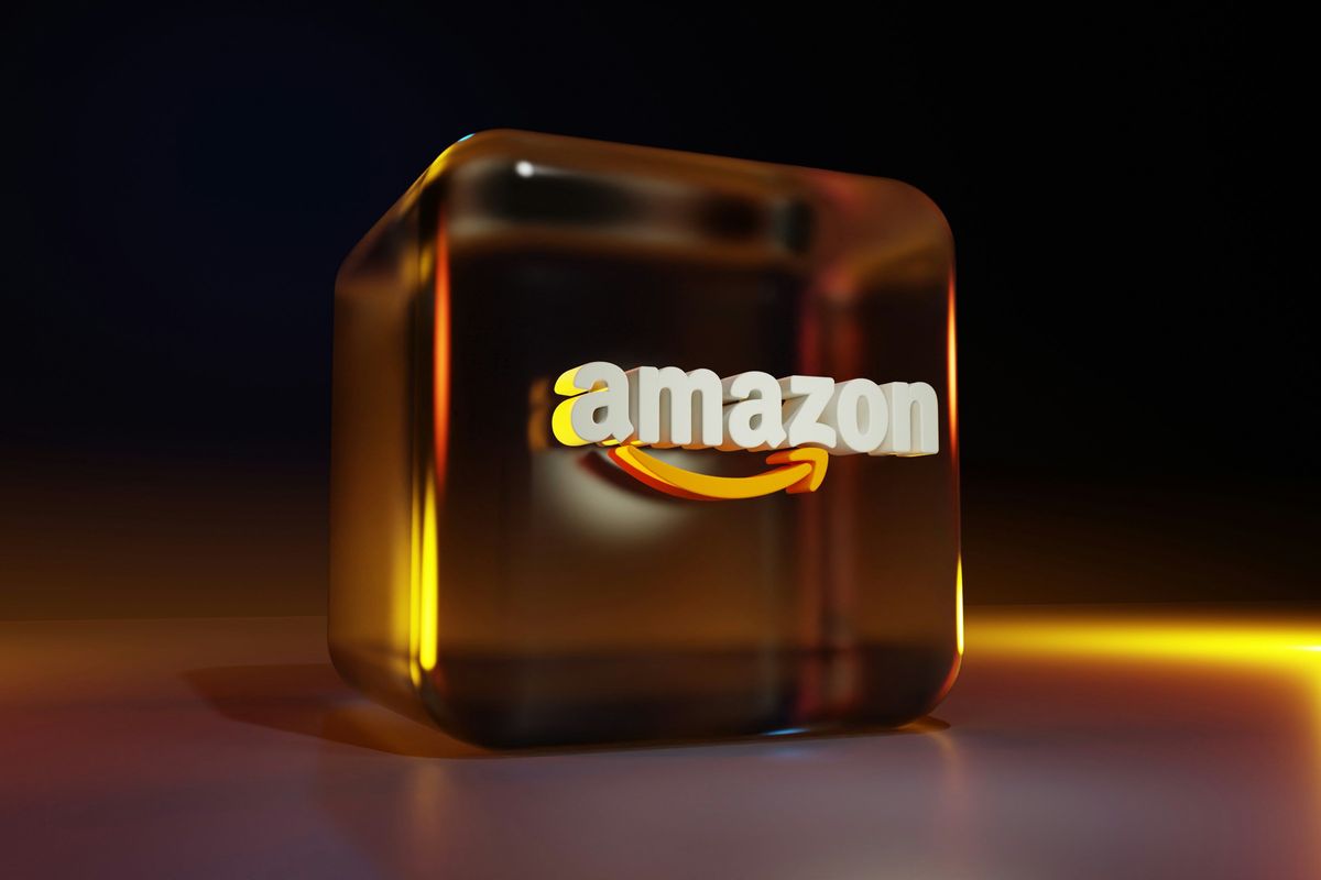 Amazon logo on cube.
