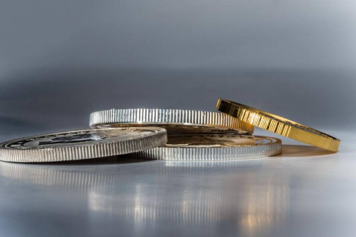 gold and silver coins
