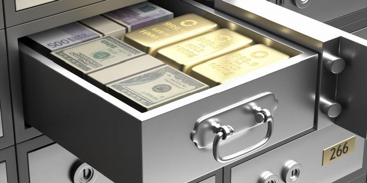 Gold vs. Silver as Precious Metal Investments