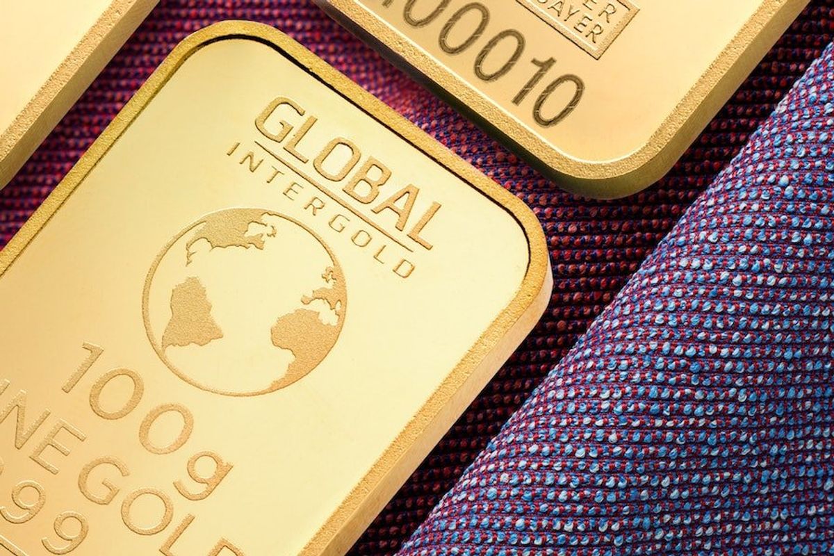 gold bars closeup