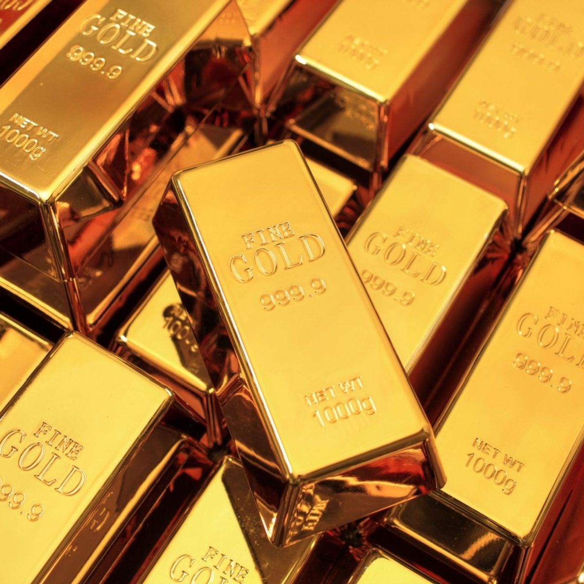 Gold Resilience Persists As Markets Anticipate Future Federal Reserve Policy Shifts