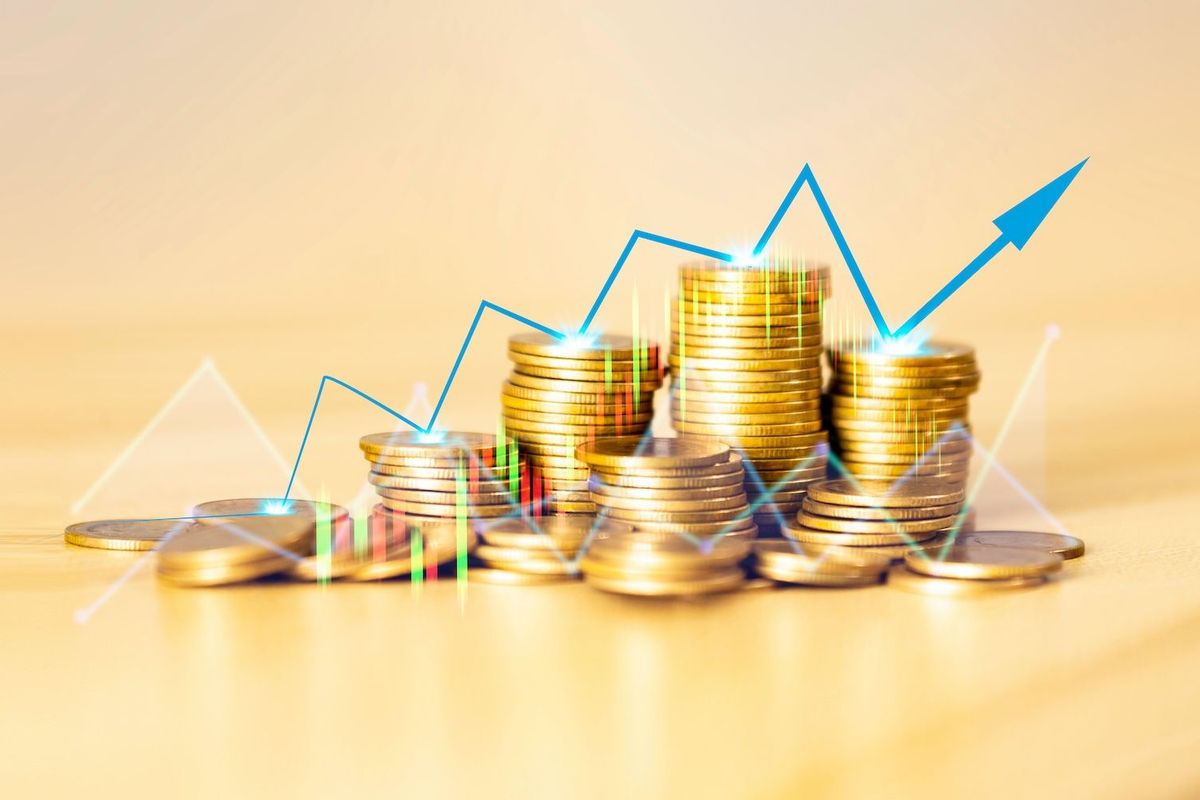 Gold coins and arrow pointing up.