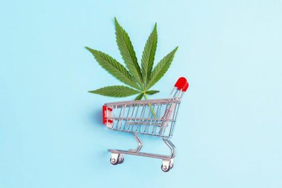 Cannabis Weekly Round-Up: Canadian Sales Climb in August