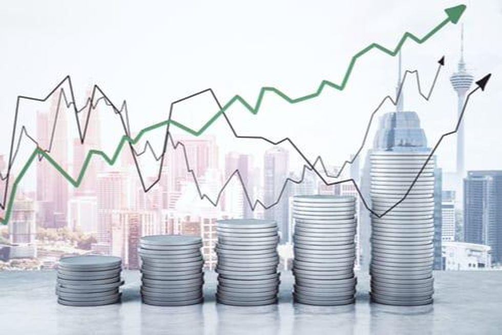 Buying Silver Stocks? Read This Expert Advice First