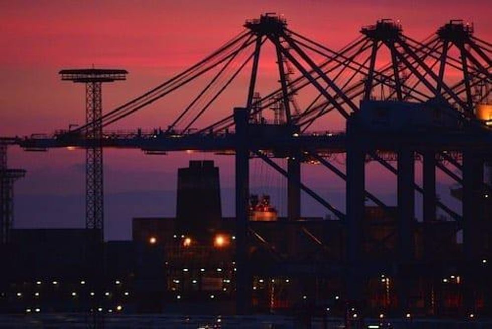 US to Sell Rare Earths to China Under Trade Deal