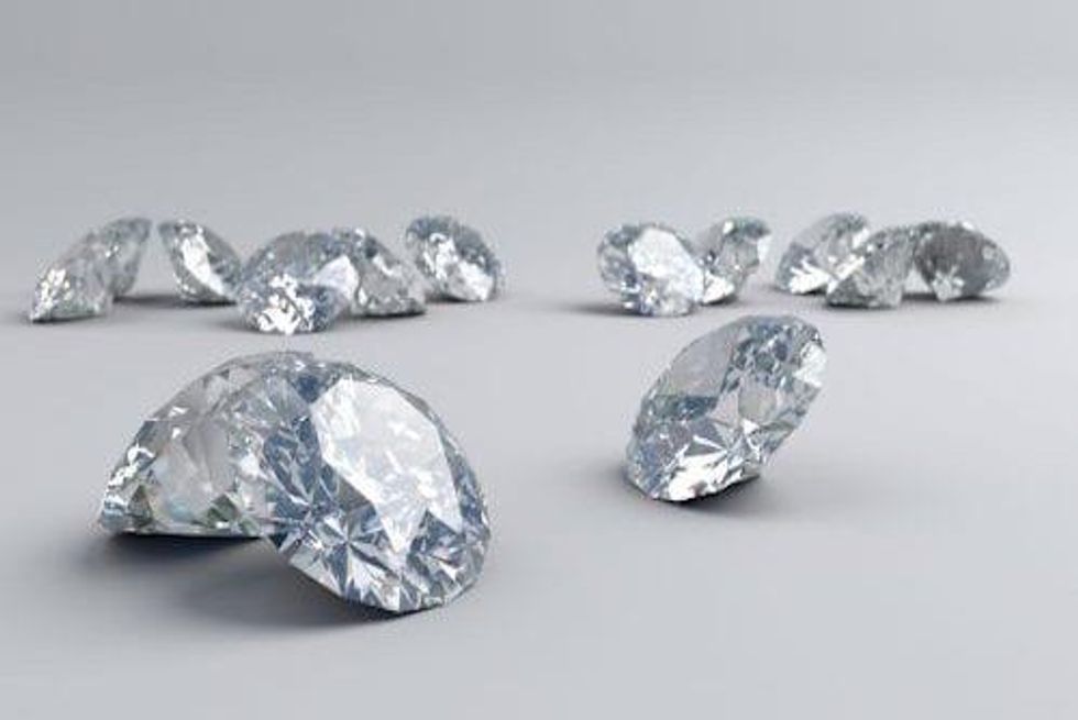 What Investors Need to Know About Diamond Investing