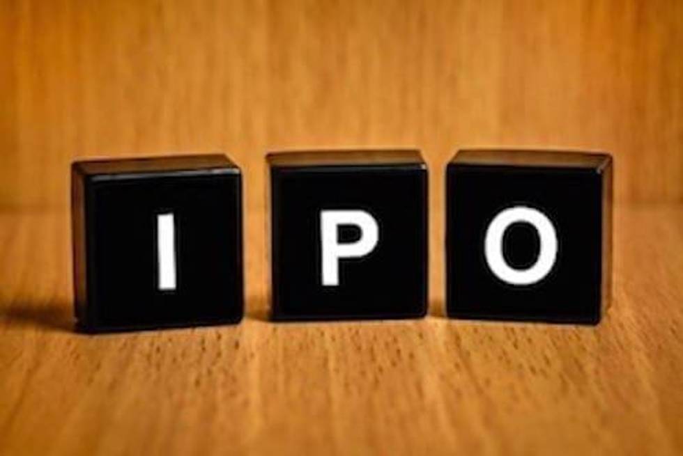 Top Lithium Producer Ganfeng to Raise US$676 Million in Hong Kong IPO