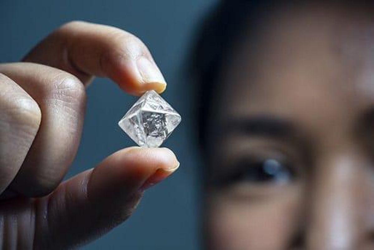 Rio Recovers 28 Carat White Diamond from Argyle