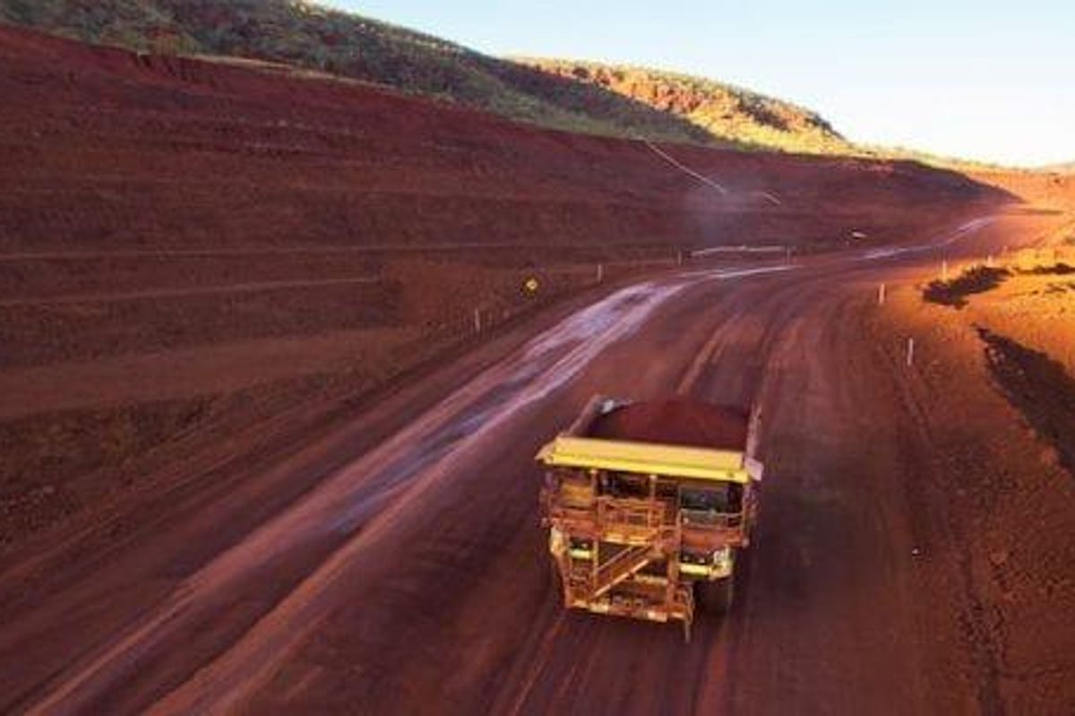 FMG’s Robot Trucks Have a Fender Bender