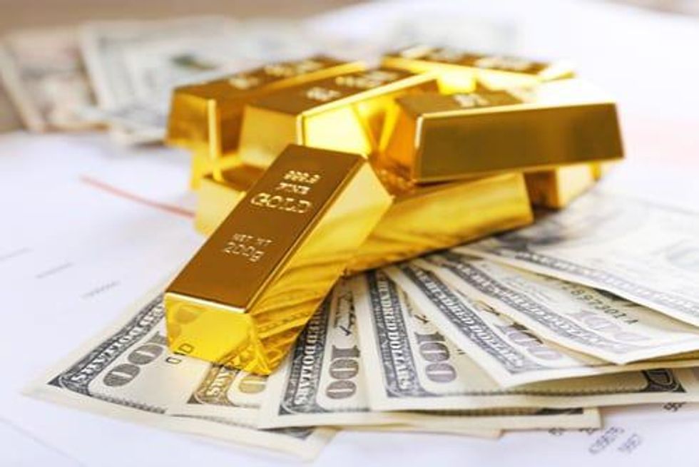 VIDEO - Paul de Sousa: Fiat Currencies Don’t Succeed; Gold Will Protect You