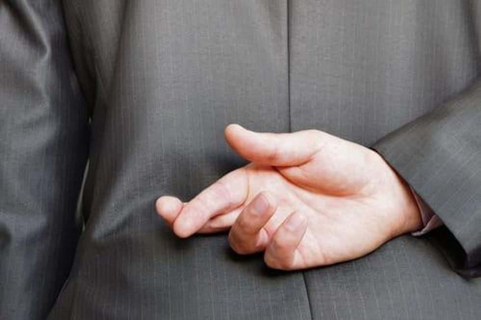 “Gold” Movie: 5 Investing Lessons You Won’t Want to Miss