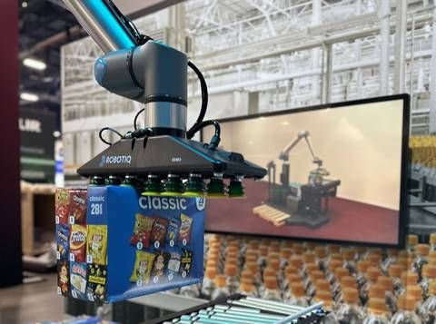 The solution combines Robotiq's PAL Ready palletizing cell with Universal Robots' UR20 robot arm, integrated into Siemens' automation hardware and new Digital Twin Composer software launching today at CES 2026 in Las Vegas