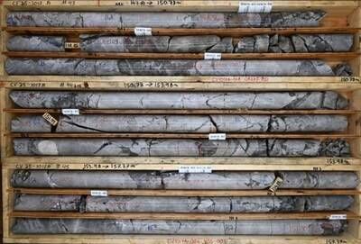 Figure 5: Abundant, large, and near-inclusion free spodumene crystals in drill hole CV25-1017A from the Vega Zone at the CV13 Pegmatite. Core grades 7.0 m at 6.04% Li2O (from 150.3 m to 157.3 m) within a wider mineralized interval of 24.7 m at 4.00% Li2O (146.0 m to 170.7 m). (CNW Group/PMET Resources Inc.) Figure 5: Abundant, large, and near-inclusion free spodumene crystals in drill hole CV25-1017A from the Vega Zone at the CV13 Pegmatite. Core grades 7.0 m at 6.04% Li2O (from 150.3 m to 157.3 m) within a wider mineralized interval of 24.7 m at 4.00% Li2O (146.0 m to 170.7 m). (CNW Group/PMET Resources Inc.)