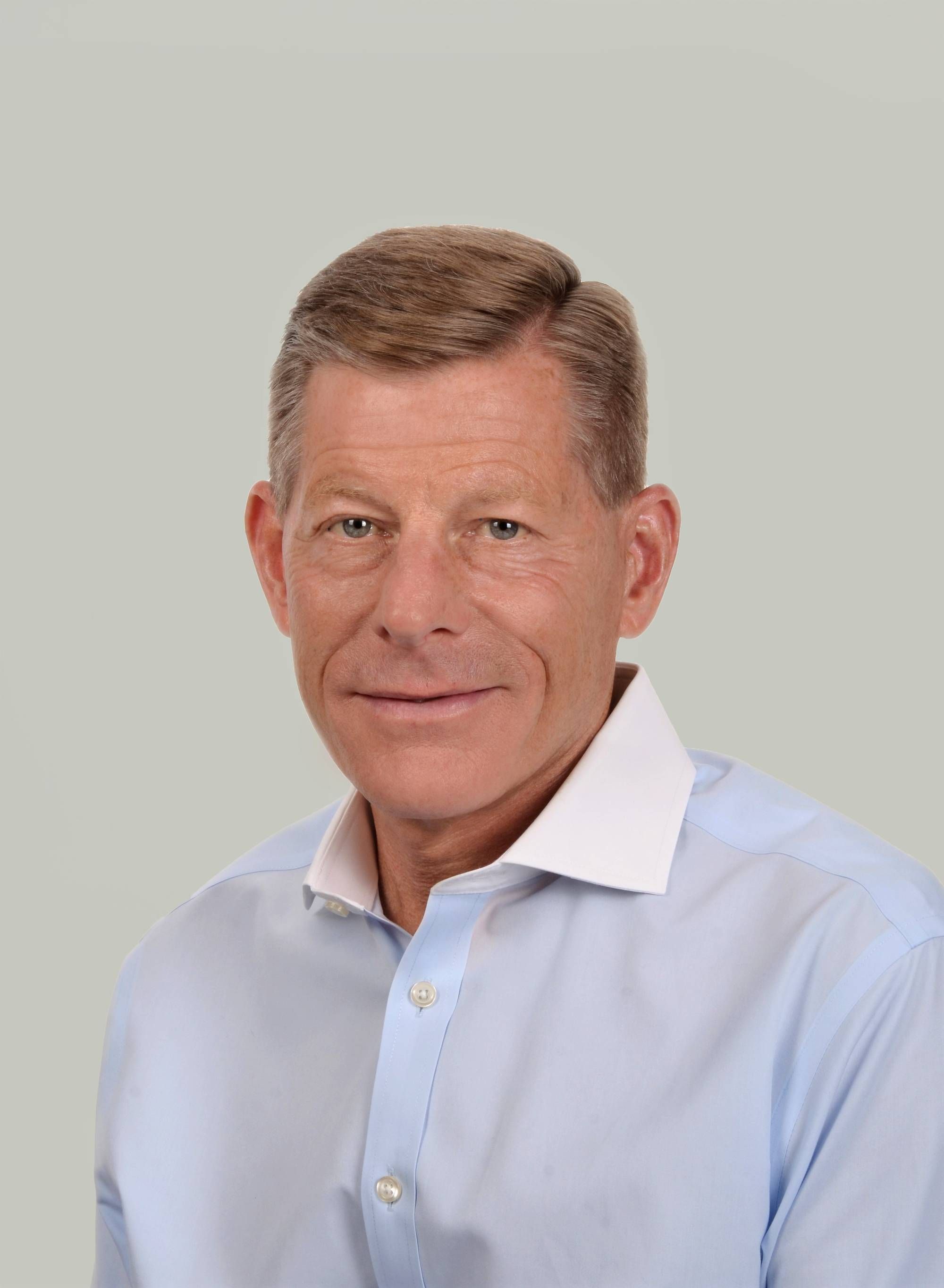 B CZACHOR HEADSHOT-highres 2