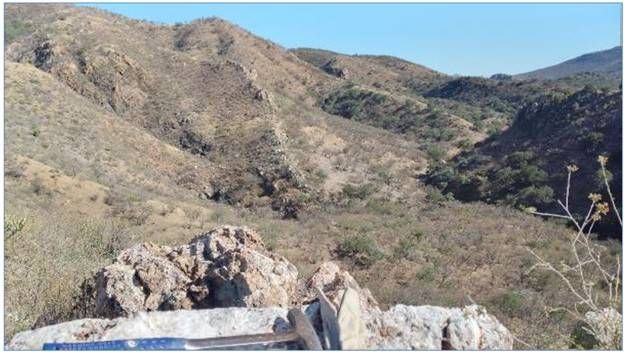 View to the southeast along the Los Fresnos Vein. The vein is up to 3 m wide and is well defined over 100's of metres of strike length.