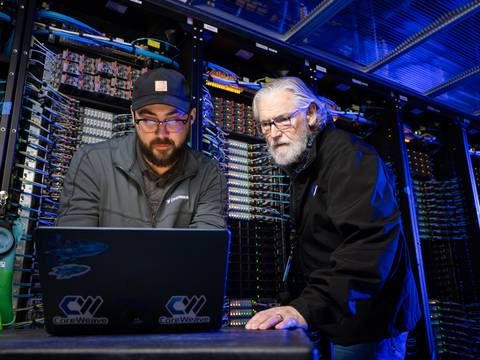 Perplexity leverages CoreWeave Cloud for AI inference workloads.