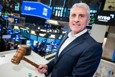 Diversified Energy Company CEO Rusty Hutson, Jr. rang the bell.