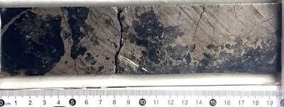 Figure 6: Sulphide-rich interval (65.86 to 66.06m) in drill hole DDH25LU293. (CNW Group/Bravo Mining Corp.)