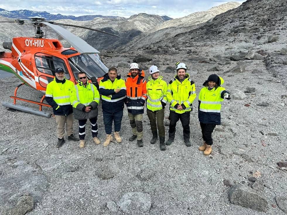 Combined NIRAS and CRML meeting of geotechnical drilling survey team.