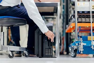 IBM PowerS1112, tower chassis form factor. (Image credit: Thomas Prior for IBM)