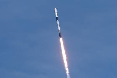VinSpace, a member company of the Vingroup ecosystem, has just signed a satellite launch contract with SpaceX (US).