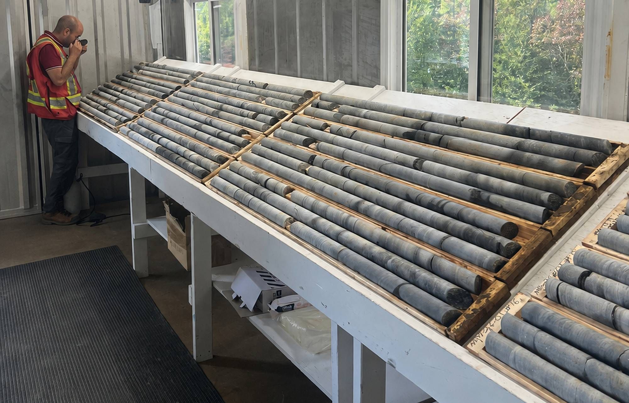 ESGold Core samples from the Montauban mine property