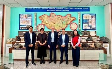 Representatives of Entrée and Mongolia University of Science & Technology, where Entrée provides scholarships. Source: Entrée Resources Ltd. files May