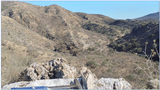 View to the southeast along the Los Fresnos Vein. The vein is up to 3 m wide and is well defined over 100's of metres of strike length.