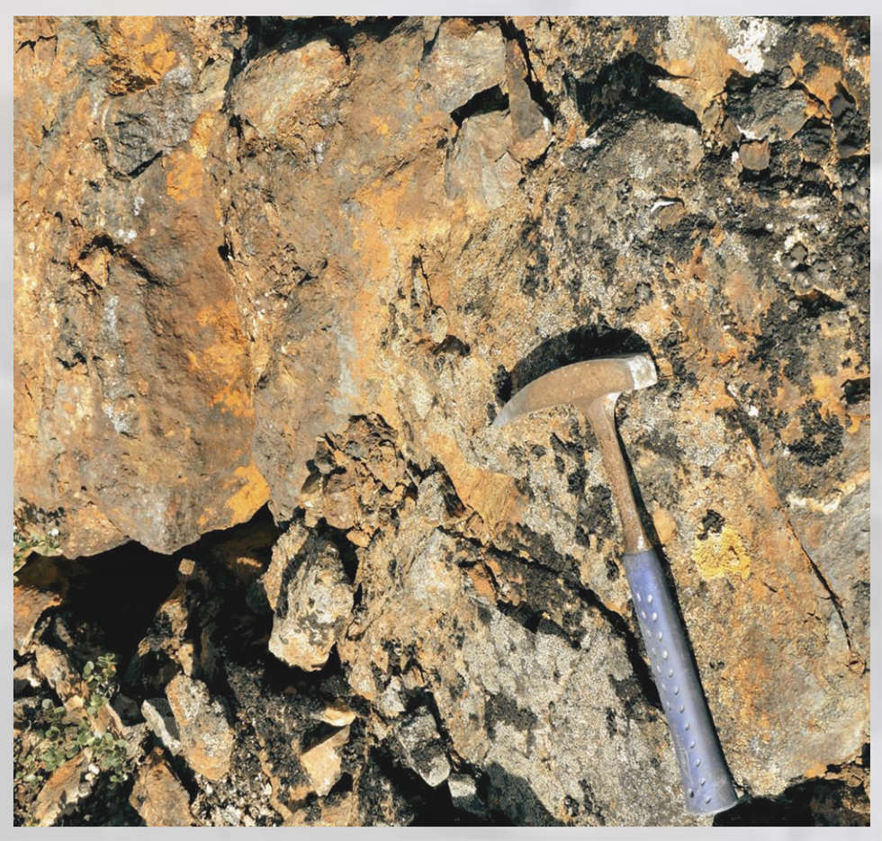 Massive sulfide ore at the surface of the West Zone
