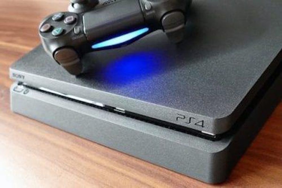 playstation 4 game console and controller