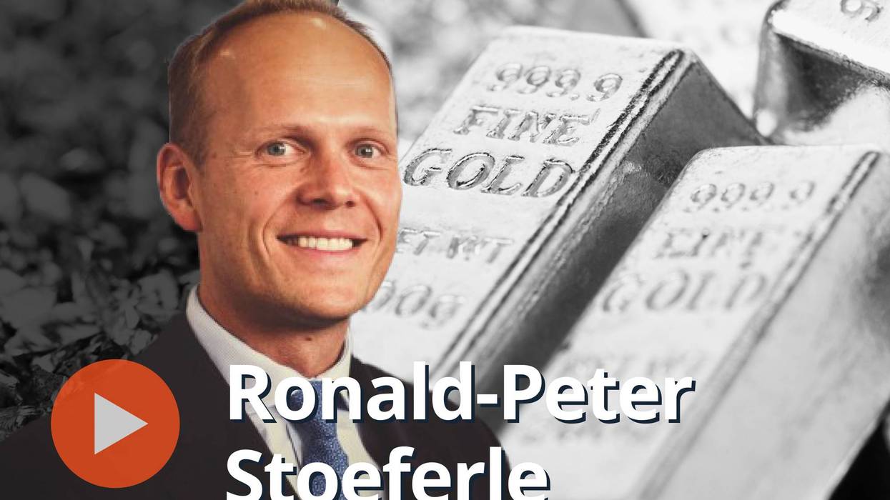 Ronald-Peter Stoeferle, gold bars.