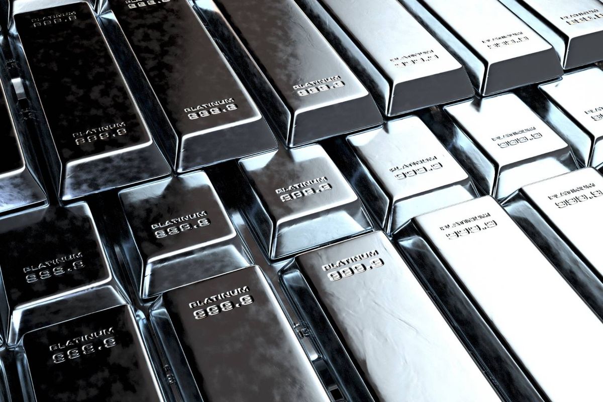 Rows of reflective platinum bars stacked closely.