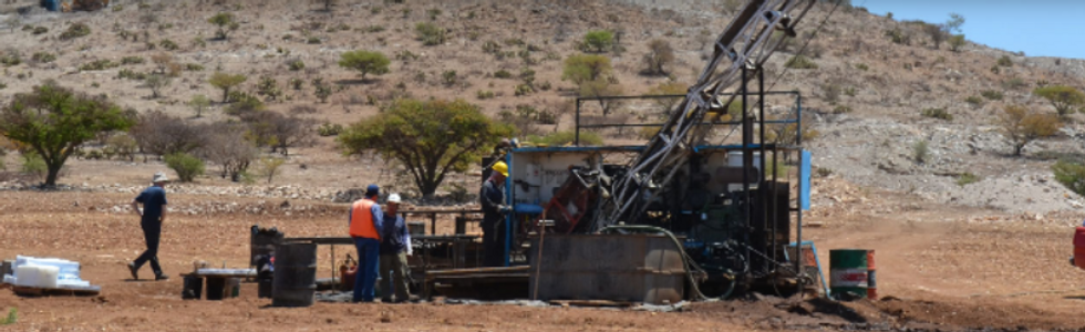 Southern Silver Exploration Hermanas Gold-Silver Project