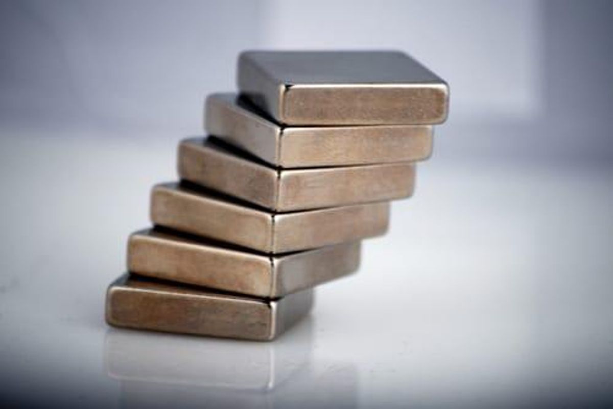 stack of square metal discs