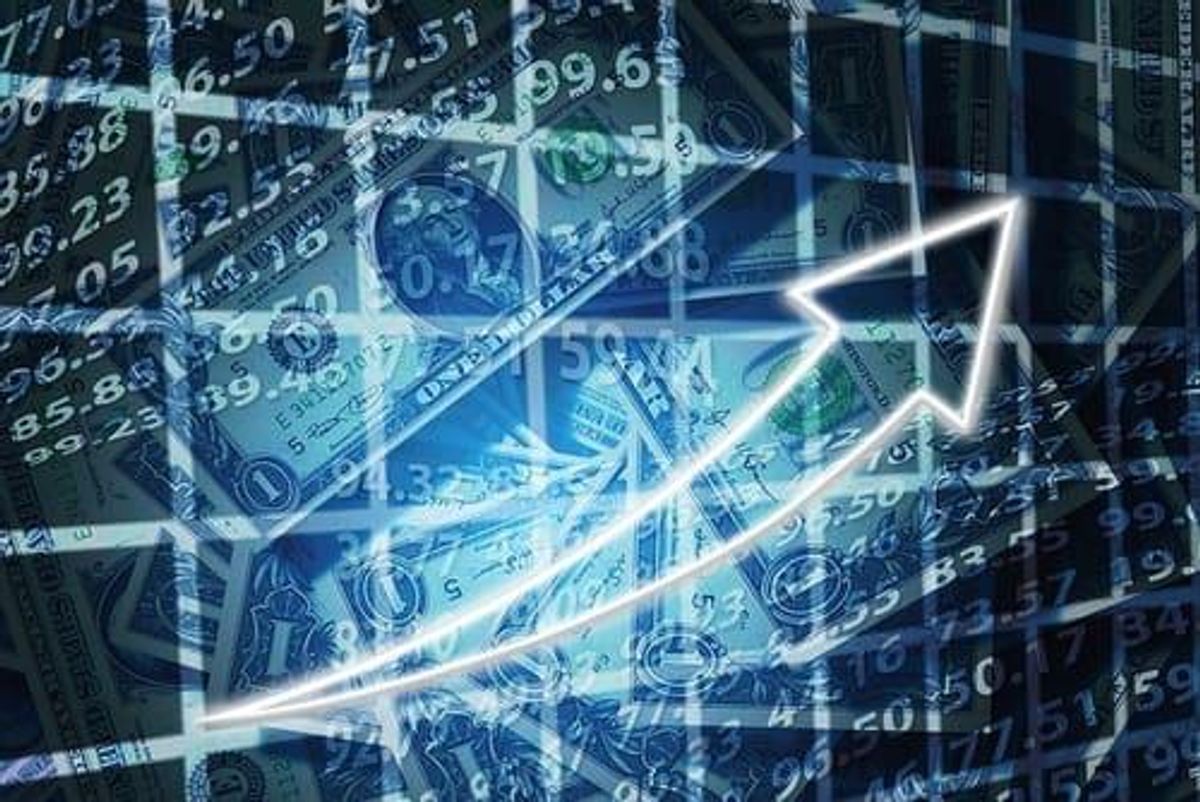 stock chart pointing up