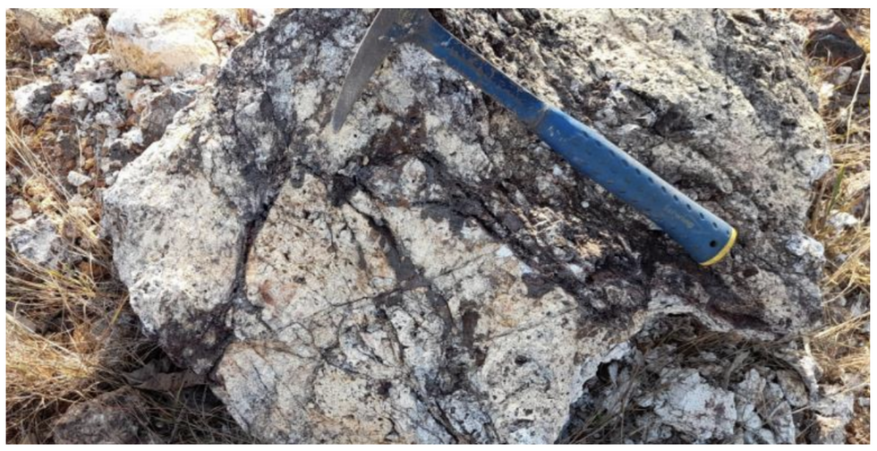 Surface mineralisation at Antilles Gold's El Pilar project