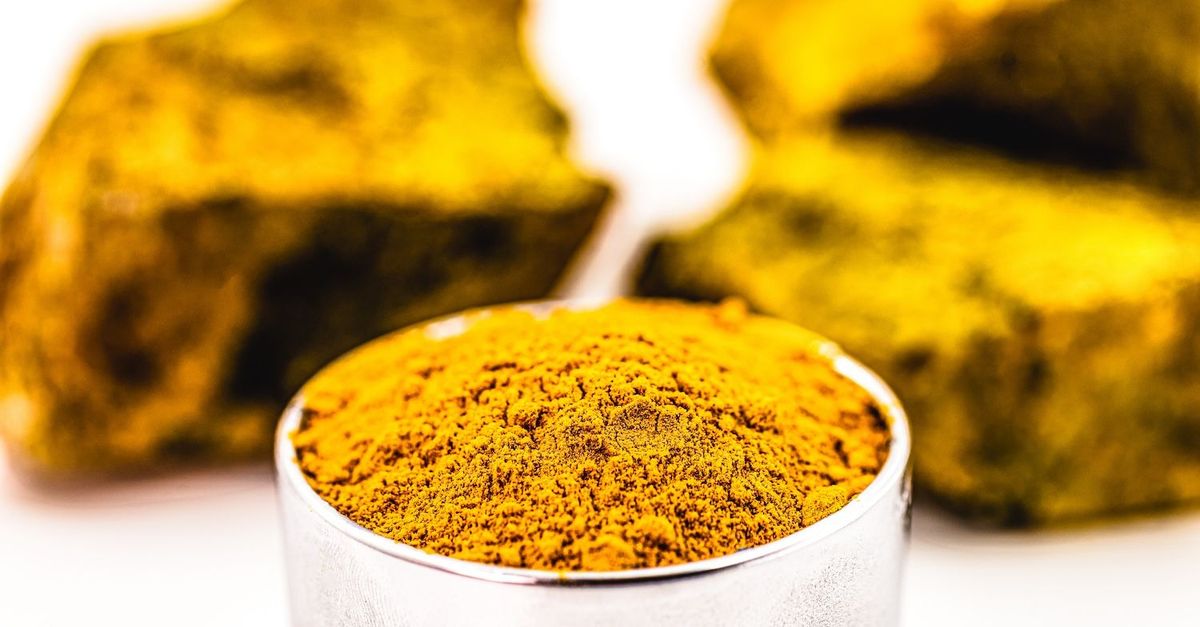 How to Invest in Uranium: 2026 Guide to Stocks, ETFs, and More