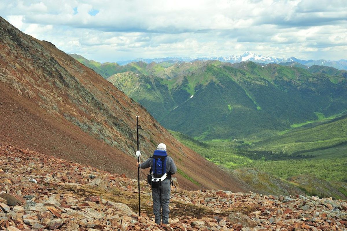 yukon mountain scenery